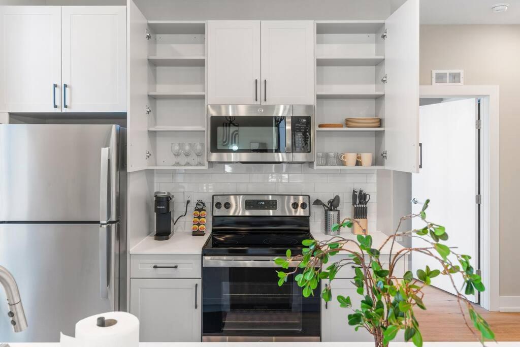 Apartment Amazing City Views - Sleeps 6 - Near Fishtown