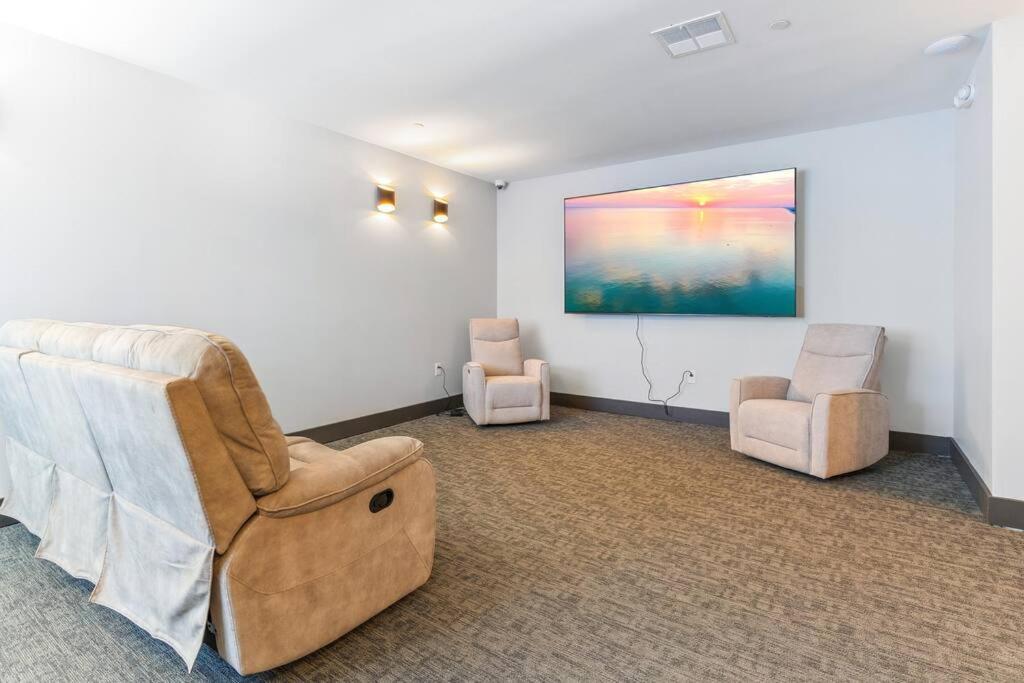 Amazing City Views - Sleeps 6 - Near Fishtown Apartment